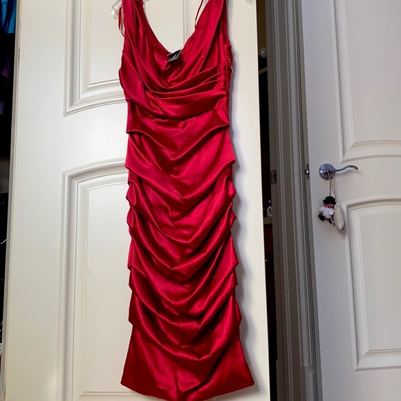 open lace back dress Charlotte Le Bon Yves Saint Laurent Red Dress Evening Square Neck Prom –  Hoprom